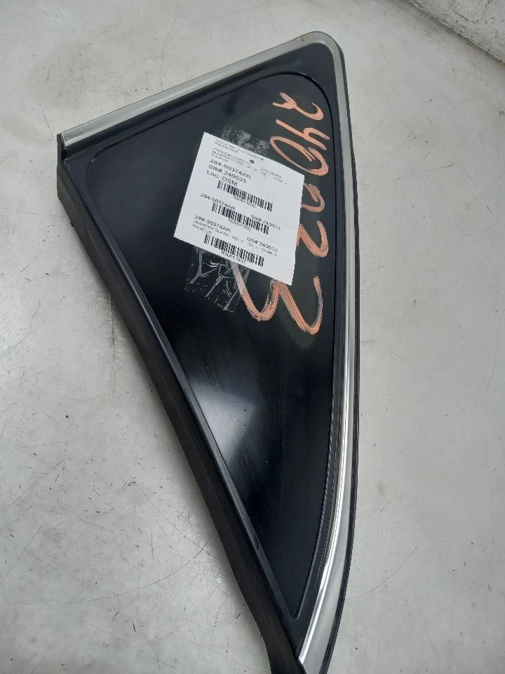 09-16 TOYOTA VENZA LE 2.4L TRACCIÓN DELANTERA EN EL LADO DEL PASAJERO CUARTO TRASERO CRISTAL Foto 3 de 4