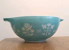Vintage Pyrex Promo Turquoise Embroidery Needlepoint 443 Cinderella Nesting Bowl