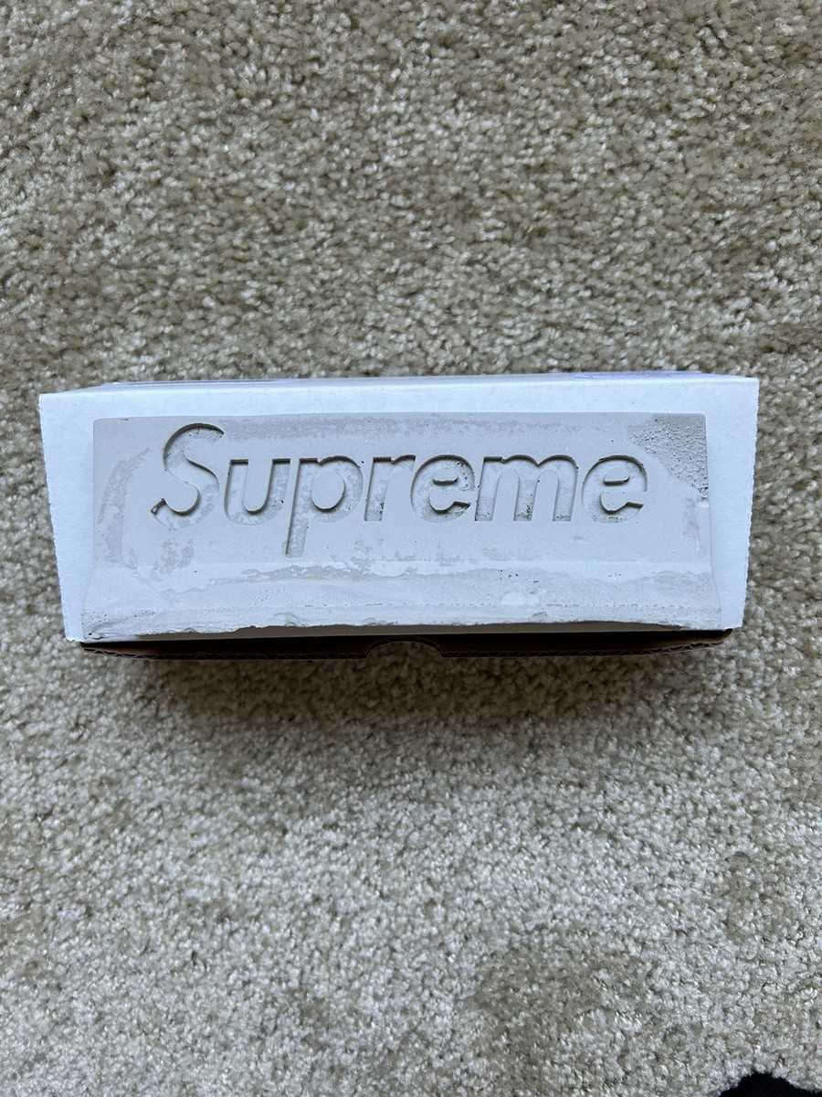 Supreme Mini Materials 1:12 Scale Jersey Barrier SS26 | eBay