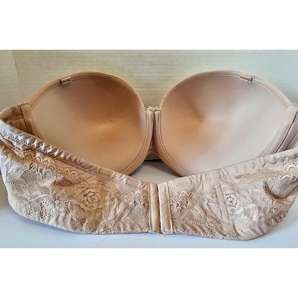 Sutiã Torrid Curve 44DD bege renda sem alças acolchoado plus size - Imagem 3 de 4