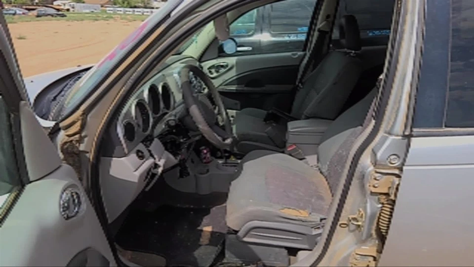 Used Air Cleaner Assembly fits: 2006 Chrysler Pt cruiser w/o turbo Grade A - Image 3 of 4