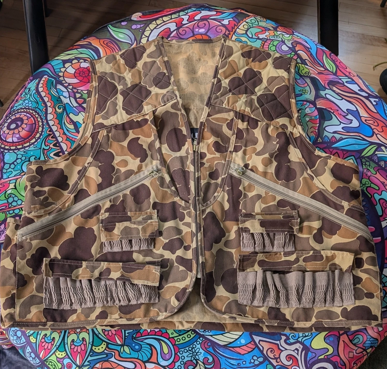 Mount'n Prairie Vintage Duck Camo Hunting Vest Sz XL Zipper Pockets Hardly Worn