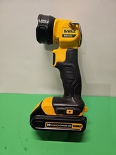 DEWALT WORKLIGHT - DCL040 - 20V MAX - LED 165 LUMENS WITH BATTERY