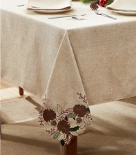 ELRENE BERRY PINECONE CUTWORK XMAS HOLIDAY POLYESTER TABLECLOTH 60" x 120" NEW