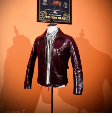 Classic 1930s Oil-Waxed Vegetable-Tanned Horsehide Men's Lapel