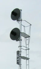 HO Scale GRS Pole Mount Searchlight Signal LED Light Capable Kit (2326-Pole)