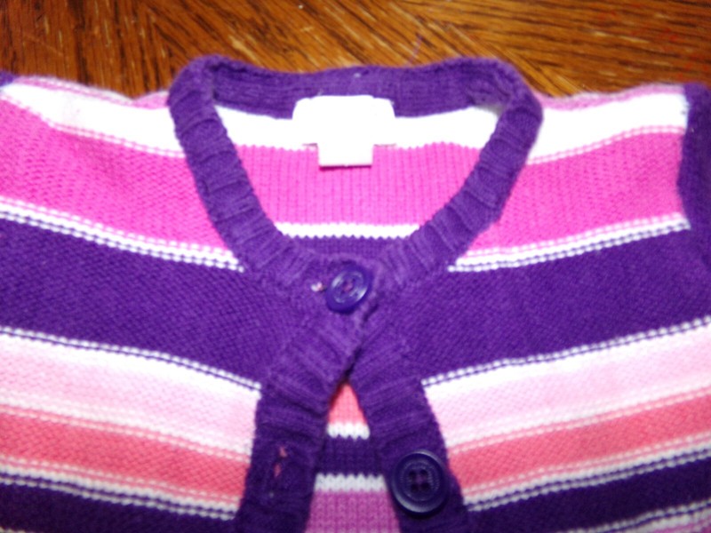 +*GIRLS  1989 PLACE SWEATER 4T H 530