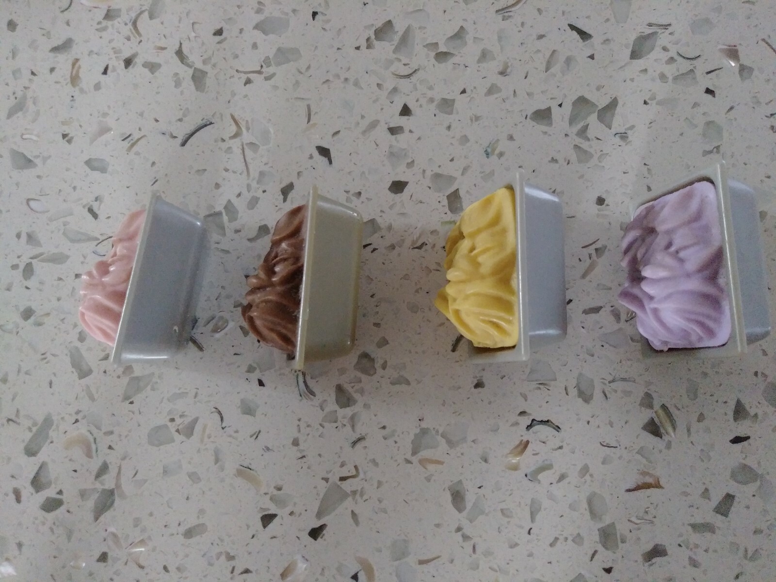 og girl ice cream truck