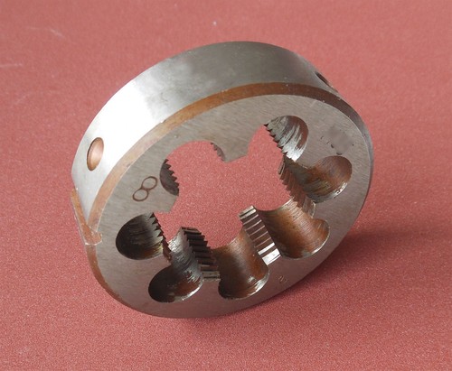 New1pc HSS Right Hand Die 1 3/8-24 Dies Threading 1 3/8-24