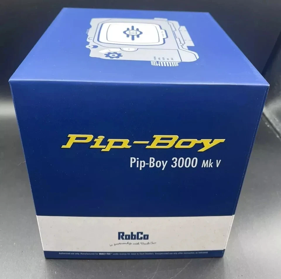 Fallout Series Pip-Boy 3000 Mk V Die-Cast Replica Vault 33 - In Hand Brand New! - Image 4 of 4