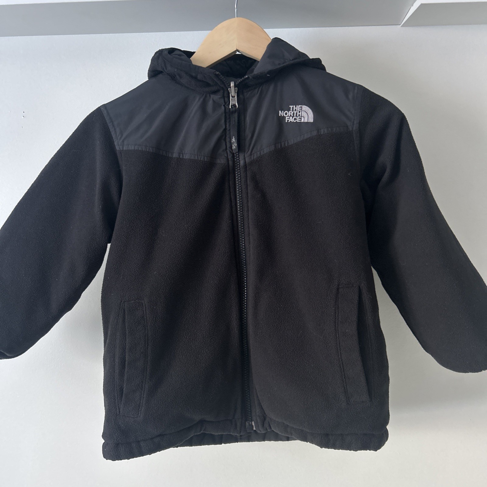 The North Face Kids Jacket Reversible Hooded Puffer Jacket Black Large thumbnail 6