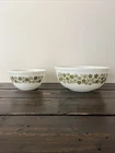 Vintage Pyrex Crazy Daisy Spring Blossom Mixing Bowl Set 404/402 White/Green