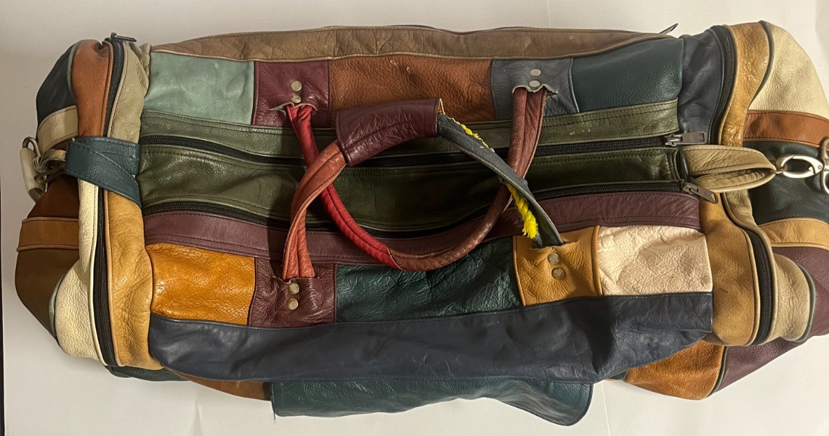 Vintage LEATHER PATCHWORK Large Shoulder Crossbod… - image 5