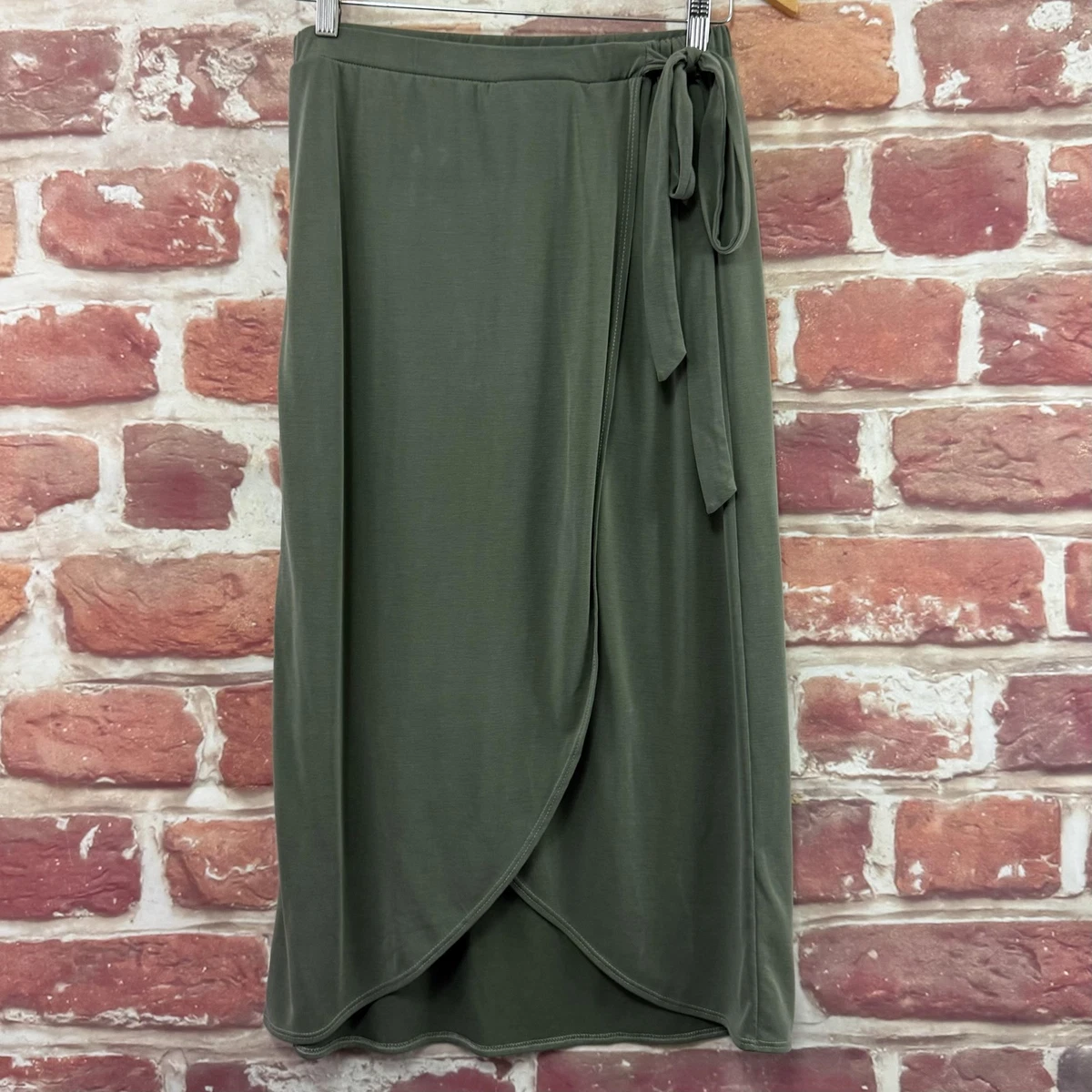 Green Envelope Clothing for Women for sale | eBay Green Envelope Clothing for Women for sale | eBay