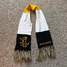 Hufflepuff Wizarding World of Harry Potter House Scarf, Black Yellow Crest