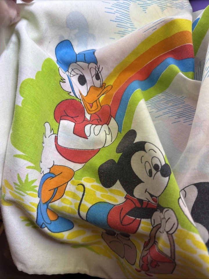 老式迪士尼儿童米老鼠和朋友枕套 — 第 4/4 张图片