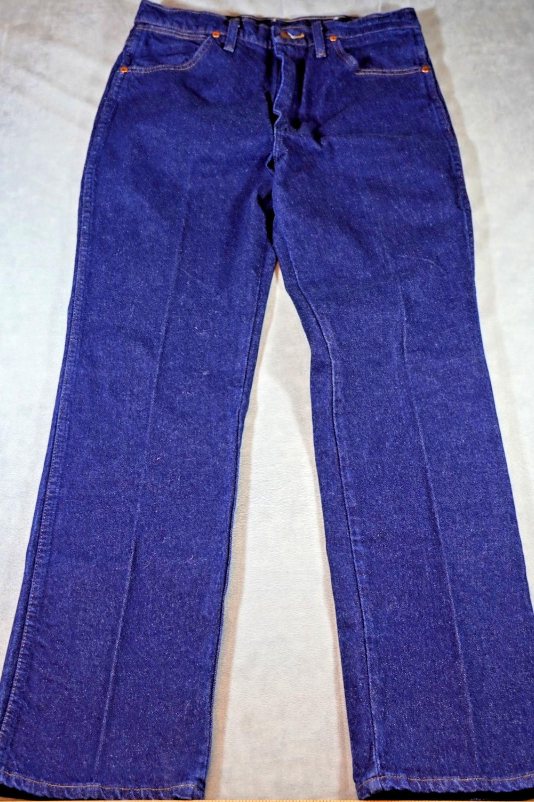 Men&rsquo;s 33x34 Dark Blue Rodeo Cowboy Creased