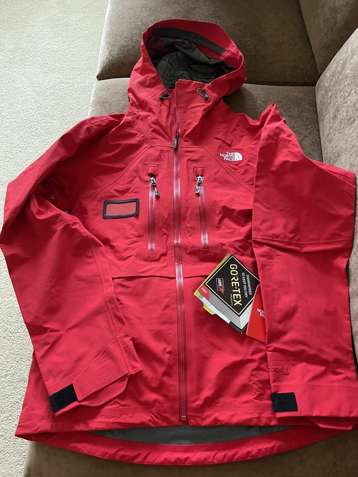 The North Face Mountain Pro Jacket GTX Pro 3 / Mens Large / TNF