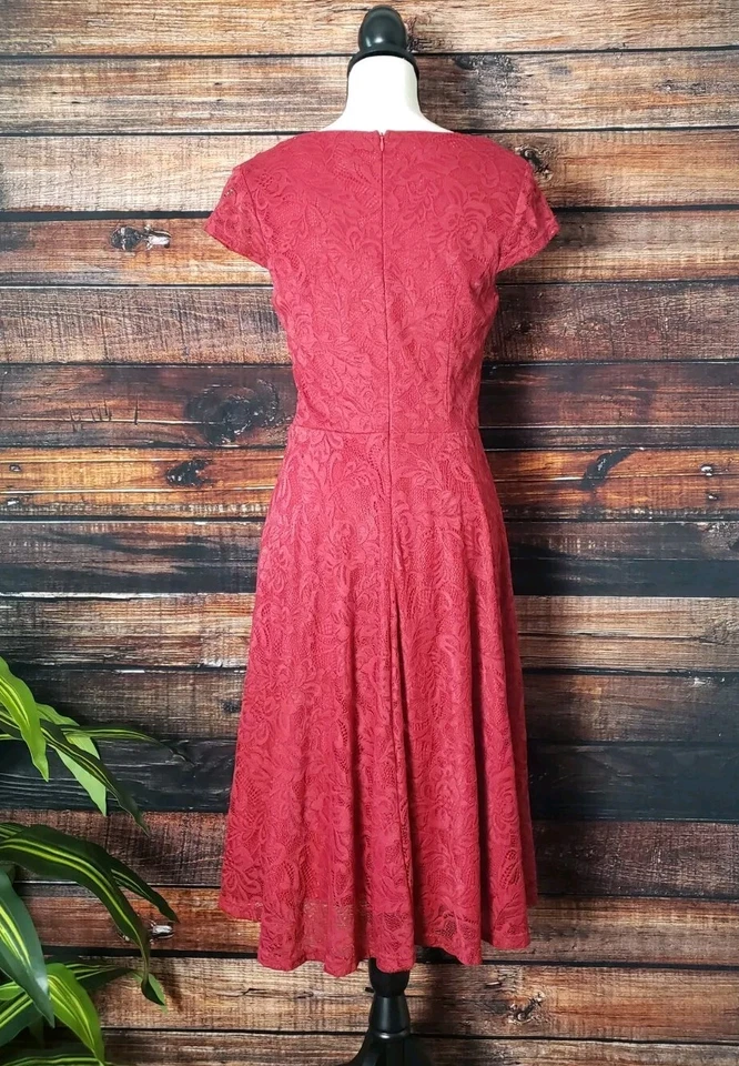 Lindo Vestido Bery Love Talla Mediana Para Mujer Rojo Encaje Manga Acampanada Cremallera Espalda Foto 3 de 4