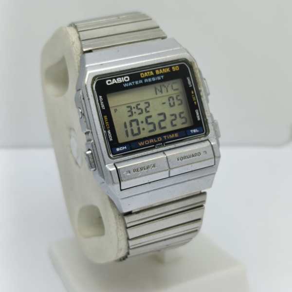 Casio Data Bank Quartz DB-520 Digital 675 Vintage Men's Watch