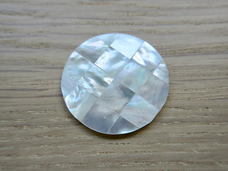 Moneda Moneda Moneda MI MONEDA Grande Natural Nácar GAUDÍ BLANCA NUEVA DIFÍCIL DE ENCONTRAR Foto 2 de 4