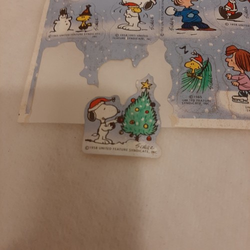 Vintage United Feature Syndicate Snoopy Peanuts Charlie Brown 15 Stickers READ - Picture 4 of 11