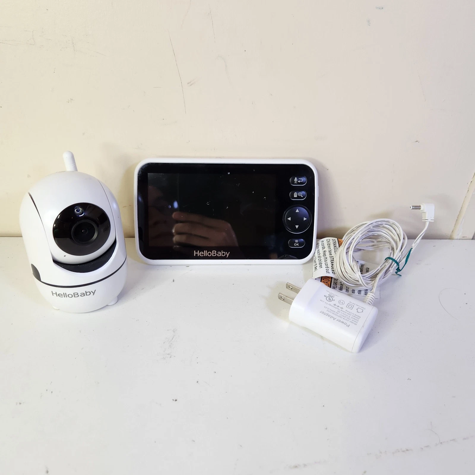 HelloBaby HB6550 Video Baby Monitor 2.4Ghz Wireless 5" Screen Temperature Sensor