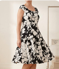 Talbots Black/White Floral Fit & Flare Dress 16 Square Neck Cap Sleeve Zip