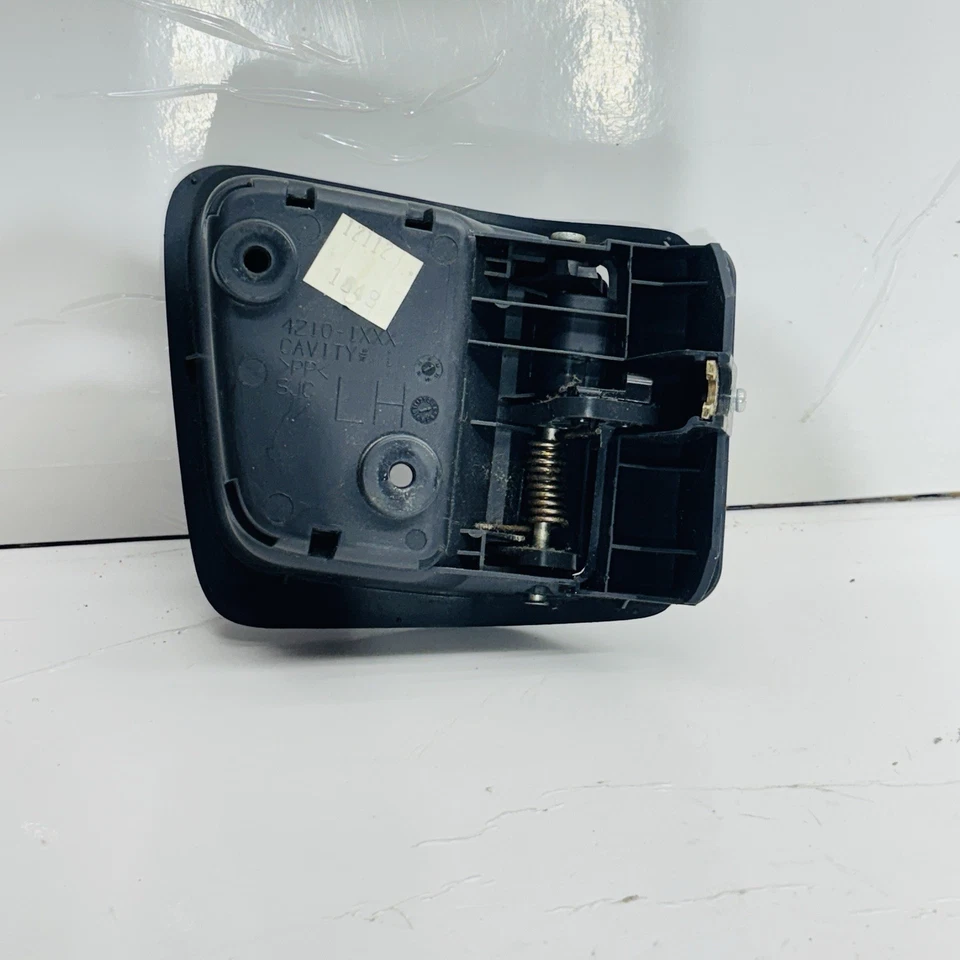 Manija interior de la puerta interior delantera izquierda del lado del conductor Honda Ridgeline 2006-2014 OEM Foto 2 de 2