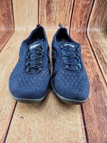 WOMENS SKECHERS RELAXED FIT MEMORY FOAM 