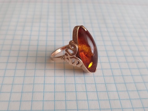 Soviet gold ring 583 with amber 5,11 g