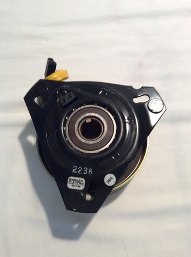 Toro Electric PTO Clutch number 94-2514 Warner number 5215-89 - 第 1/3 張圖片