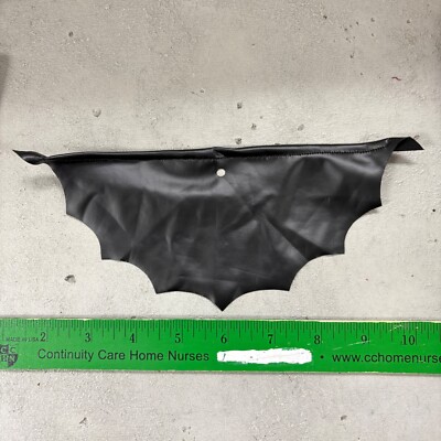 SU-375-BAT: 1/18 Black Wired Batman Style cape for 3.75'' figures