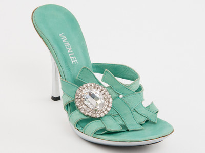 New Vivien Lee Green Leather With Stoned Brooch Made in Italy Shoes Size 38 US 8