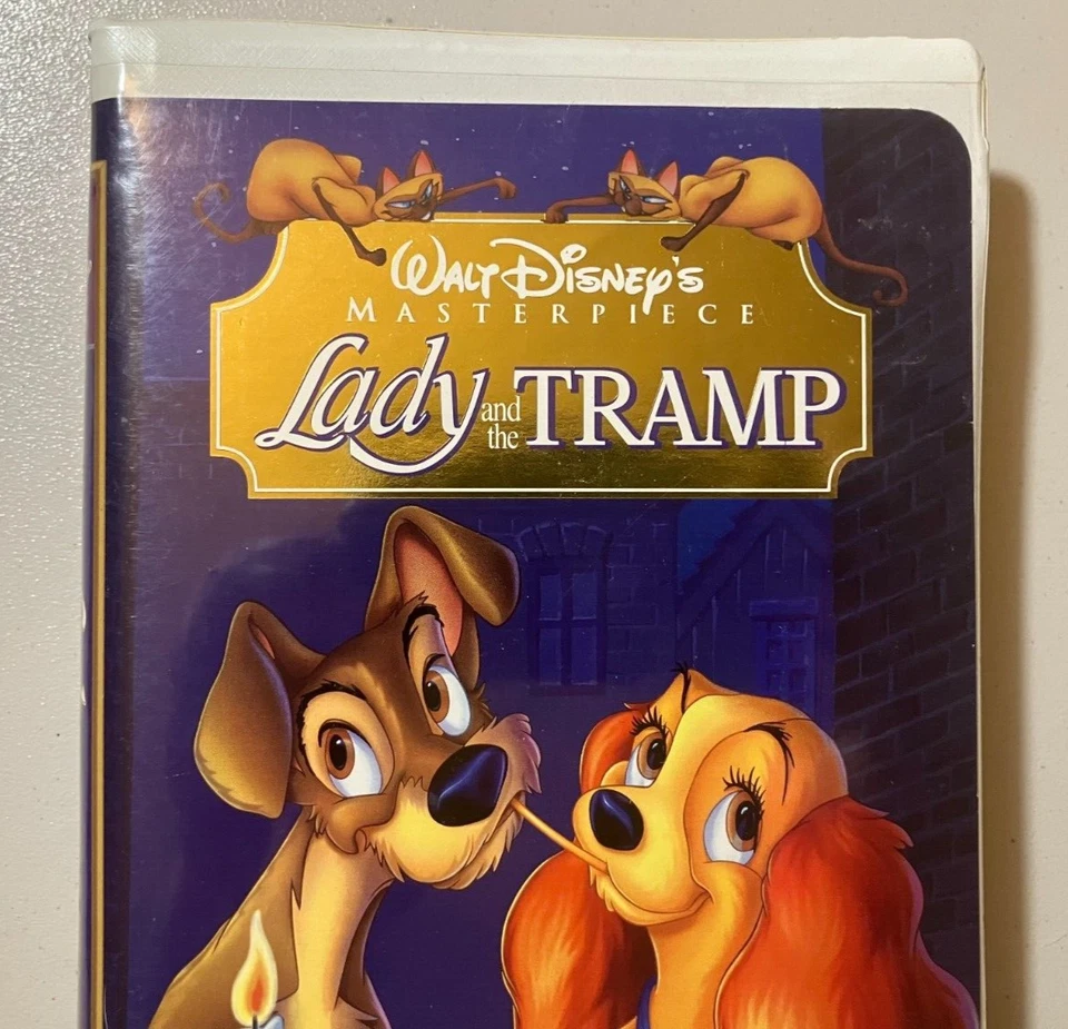 Lady and the Tramp - VHS 2006 - Masterpiece THX clamshell with original inserts! - Image 3 of 4