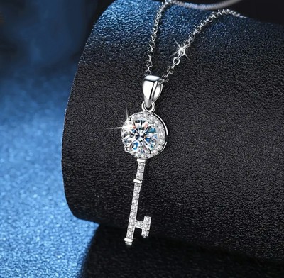 Halskette Damen Echt 925er Silber Kette mit Anhänger-Schlüssel ️und Moissanite 