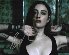 *  BANKS * signed 8x10 photo * OFF WITH HER HEAD * GODDESS * COA *