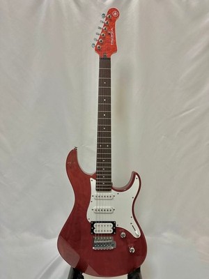 YAMAHA Pacifica PAC212VQM