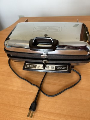 USA vintage waffle maker GeneralElectric