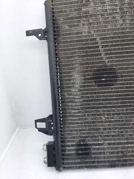 AC Condenser 3.8L Fits 2005-2007 CHRYSLER TOWN & COUNTRY 04677509AC - Imagem 2 de 4