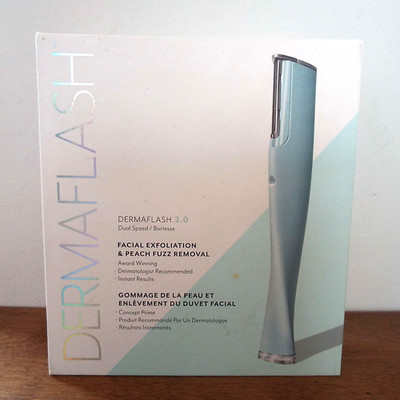 DERMAFLASH 2.0 Facial Exfoliation & Peach Fuzz Removal