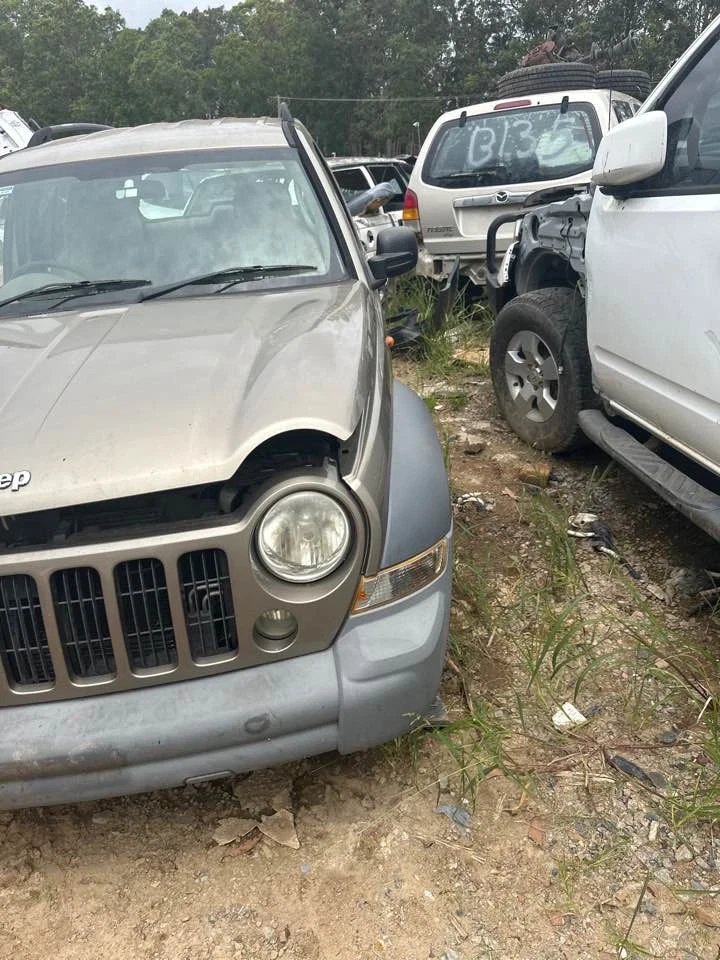 2005 Jeep Cherokee KJ A/C Condenser 02-07 Liberty Replacement Part #B656 - image 3 of 4