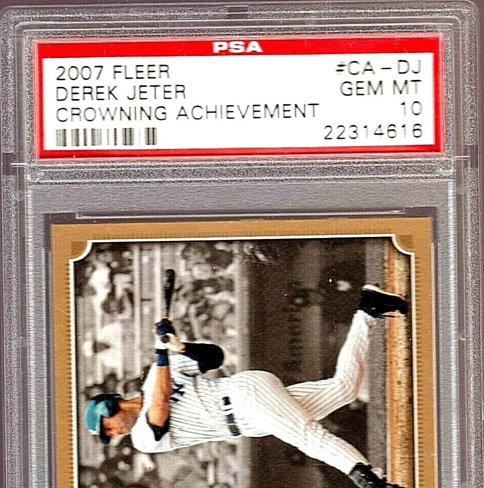 2007 FLEER CROWNING ACHIEVEMENT INSERT CARD CA-DJ HOF DEREK JETER PSA 10 LOW POP - Image 2 of 4