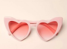 Love Heart Shaped Cat Eye Plastic Sunglasses Women