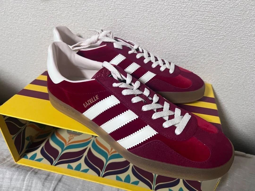 Baskets GUCCI x adidas GAZELLE daim rouge taille US 11 Made in Italy rares