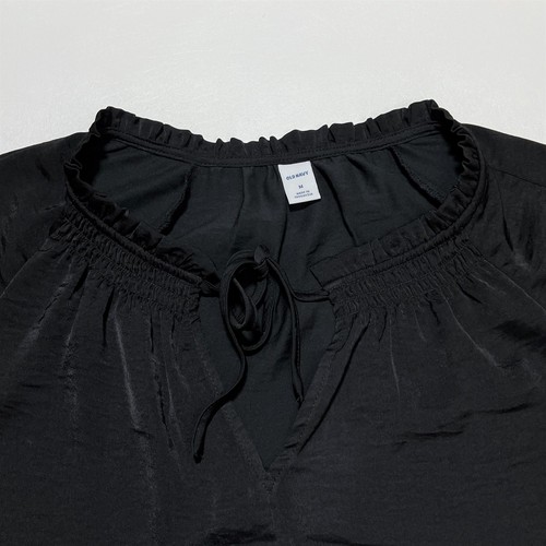 Old Navy Womens Medium Peasant Blouse Crinkle Ruched Neck Long Sleeve Black NWT - Picture 4 of 6
