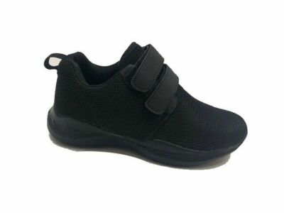 boys black trainers size 6