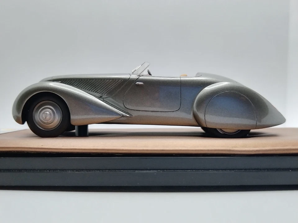 GLM 1/43 BENTLEY 4 1/4 LITRE ROADSTER #B25GP CONVERTIBLE 1937 - Image 3 of 4