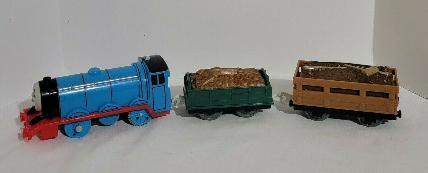 Thomas The Train Trackmaster Thomas Engine #1 & 2 Cargo Cars With Tools ~ Works