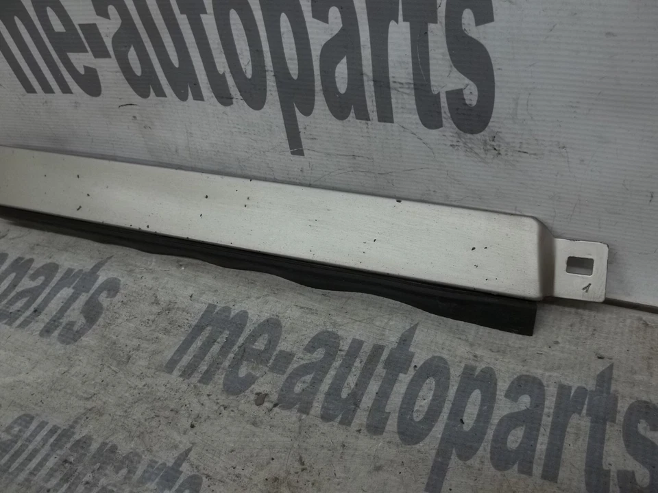 86-93 MERCEDES W124 OEM LADO DERECHO PASAJERO ESQUINA DELANTERA LUZ GIRATORIA LÁMPARA Foto 2 de 4